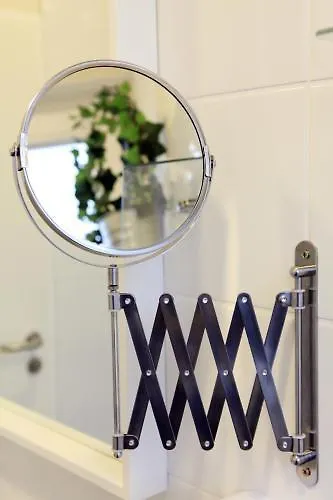 Room'S By Sleephotels Lägenhetshotell Hamburg-Harburg