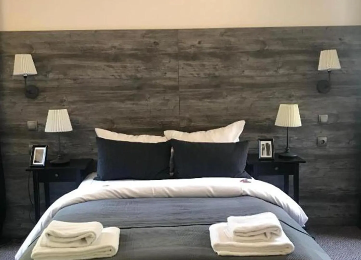 Hamburg Room